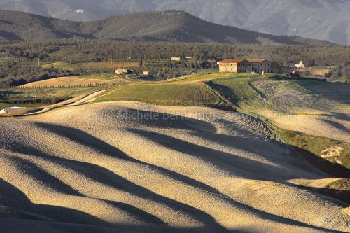 Paesaggio invernale nelle crete senesi